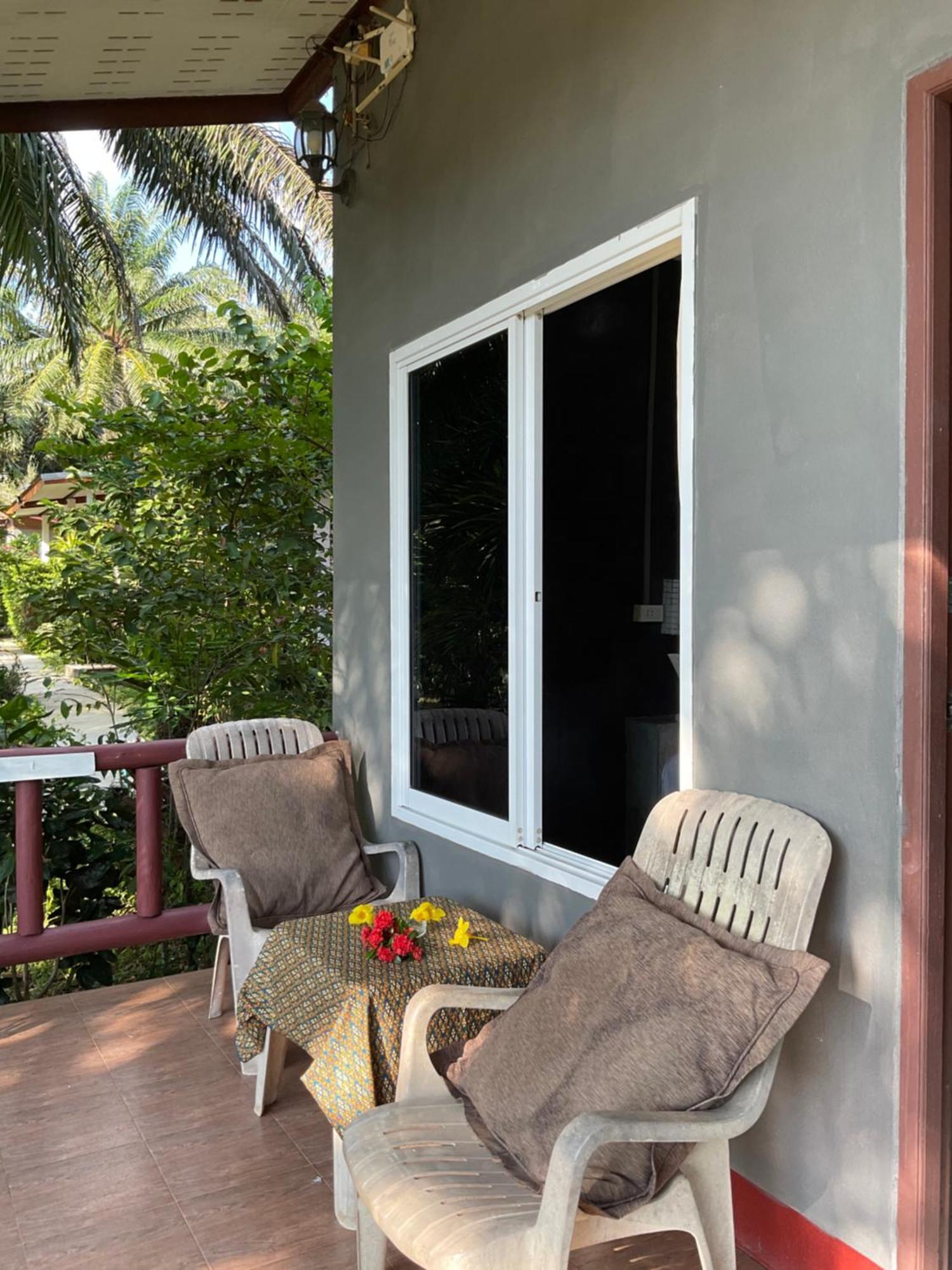 Mada Lanta Mai Keaw Hotel Koh Lanta Exterior photo