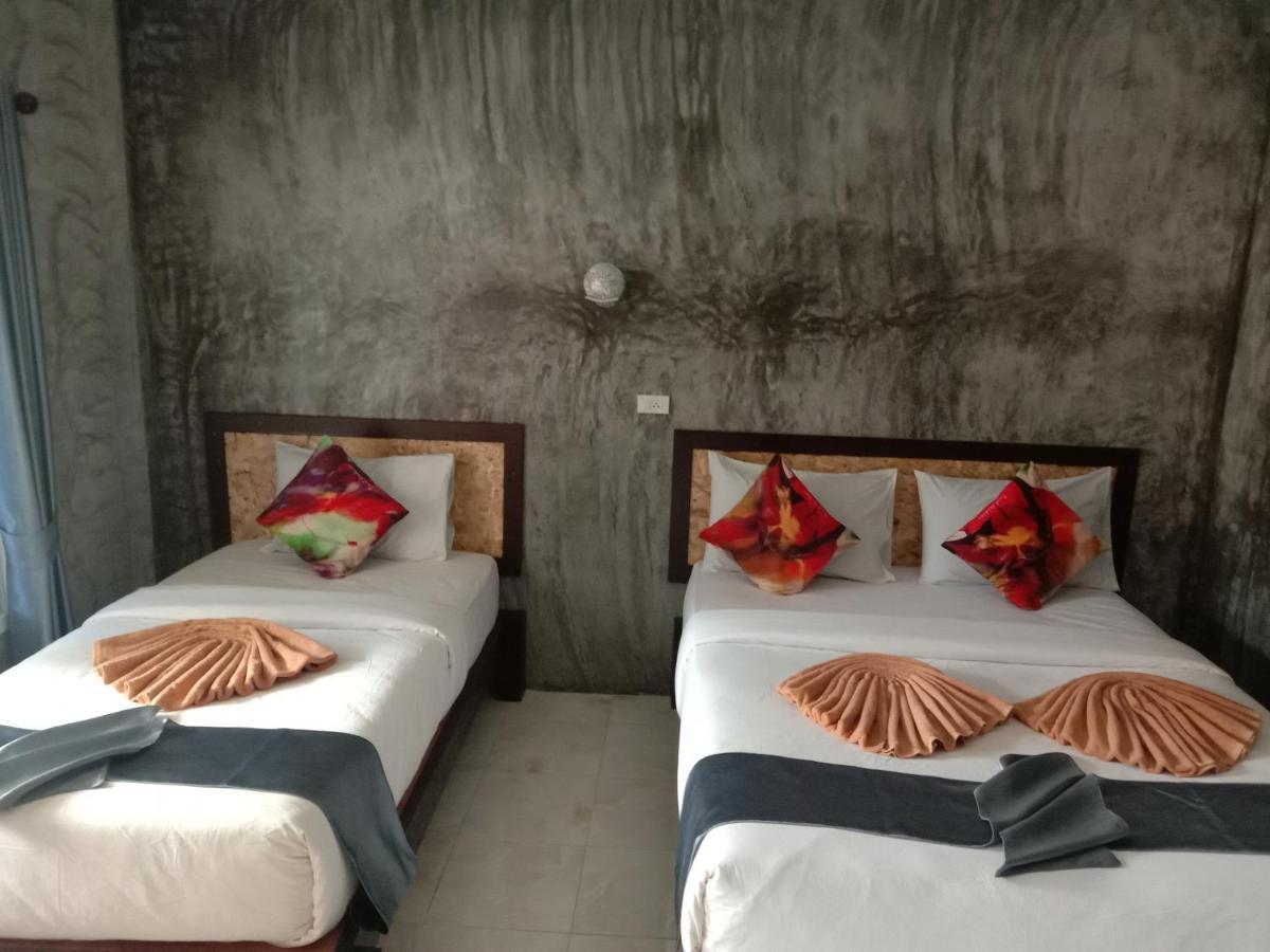 Mada Lanta Mai Keaw Hotel Koh Lanta Exterior photo